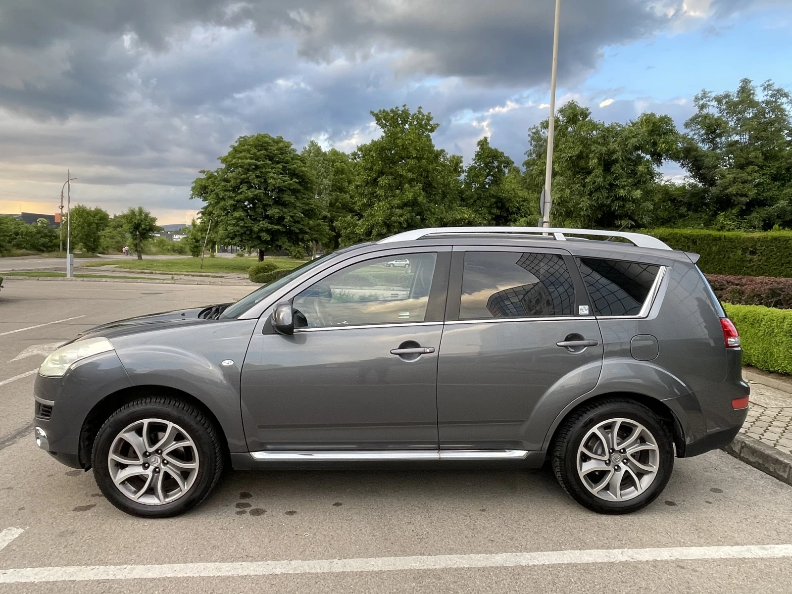 Citroen C-Crosser