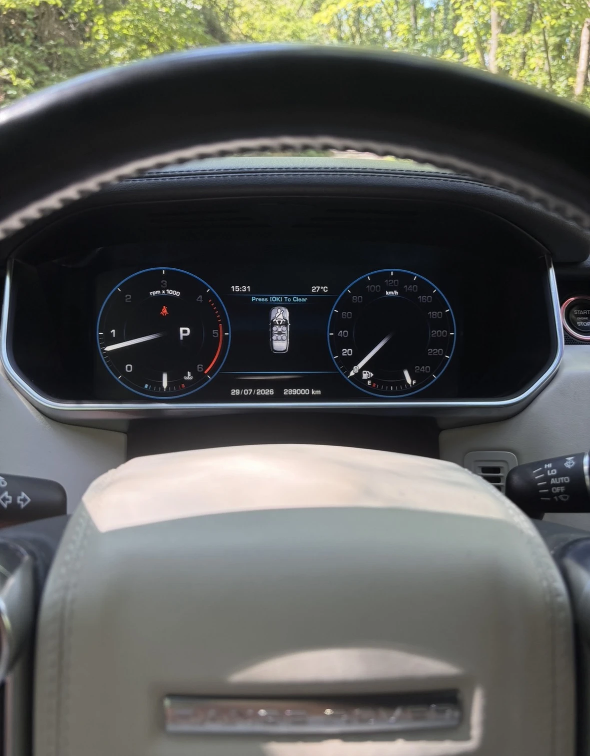 Land Rover Range rover, снимка 16 - Автомобили и джипове - 55464897