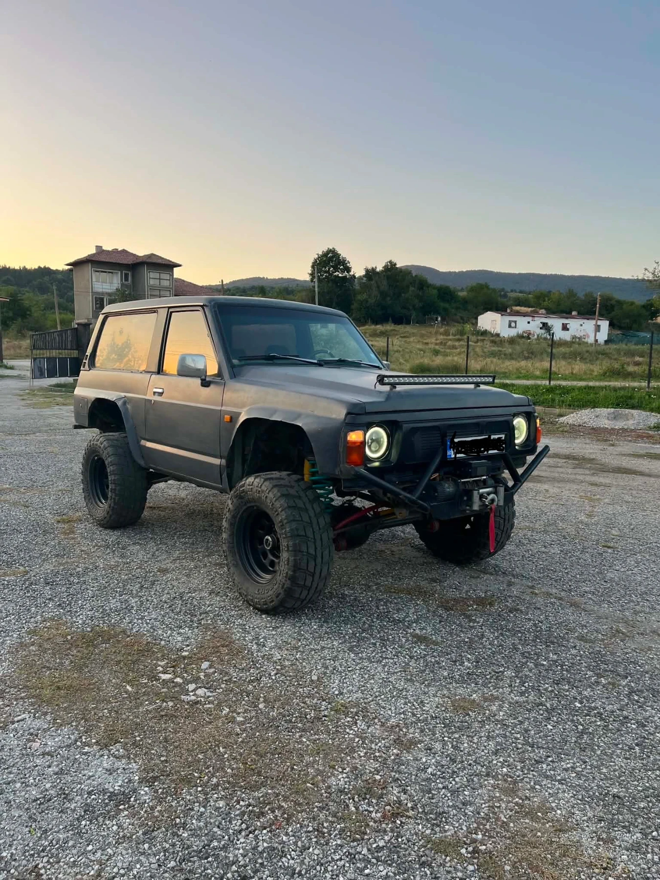 Nissan Patrol, снимка 2 - Автомобили и джипове - 55543454