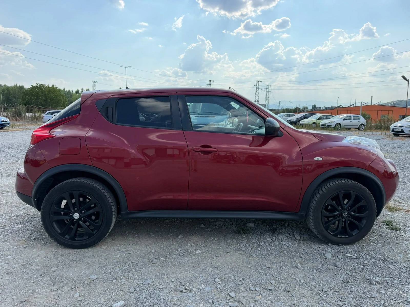 Nissan Juke 1.5 dCi, снимка 8 - Автомобили и джипове - 55644288