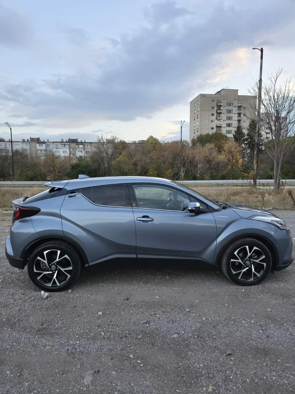 Toyota C-HR Team Deutschland, снимка 5 - Автомобили и джипове - 56601551