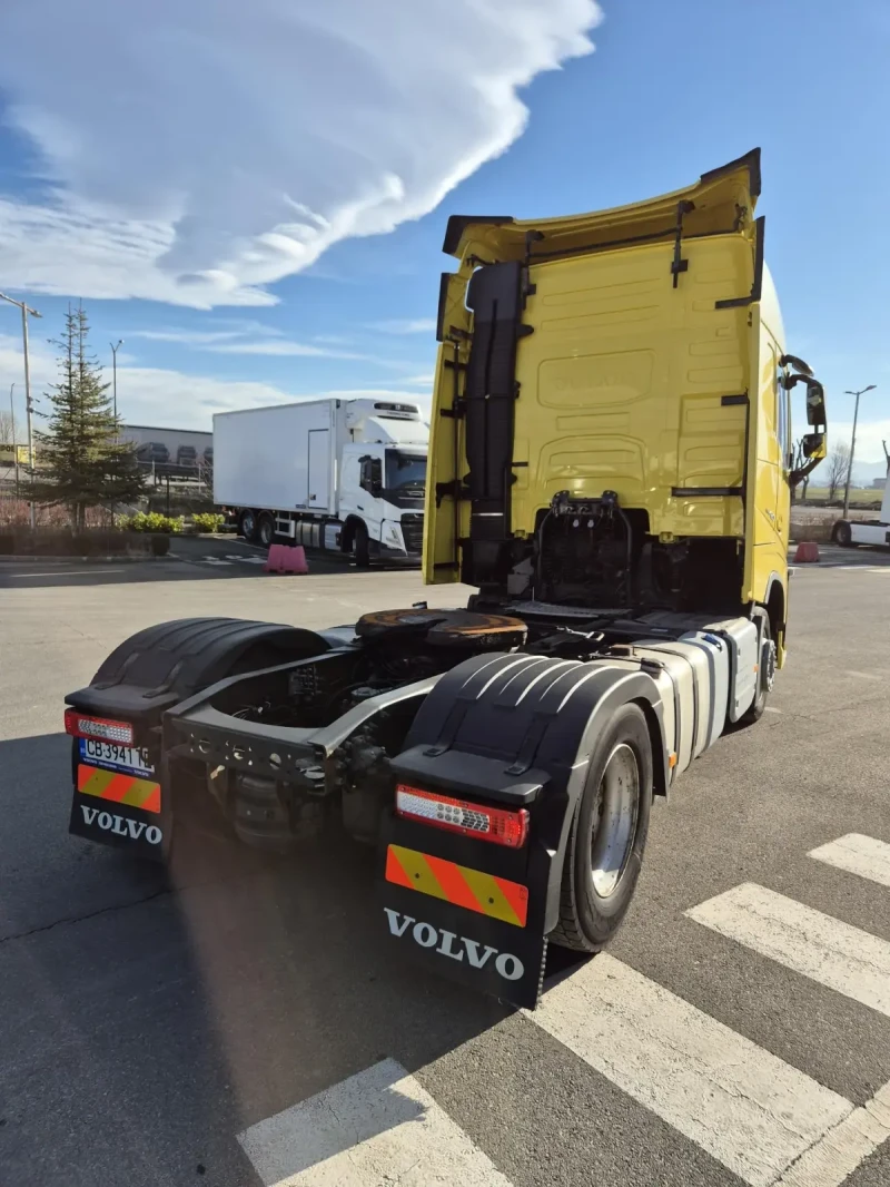 Volvo Fh, снимка 3 - Камиони - 48894159