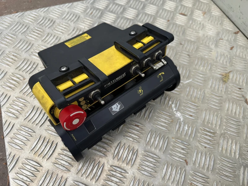 Iveco Daily + КРАН Ferrari* 3.0 HPI* 35c15* 123.000 km, снимка 13 - Камиони - 49492717