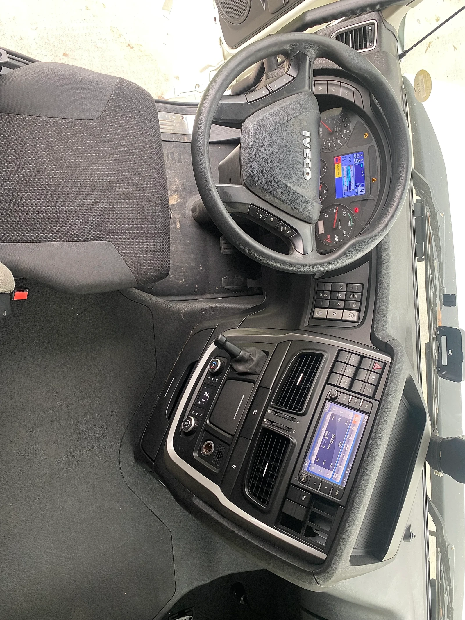 Iveco Stralis 440 - изображение 3