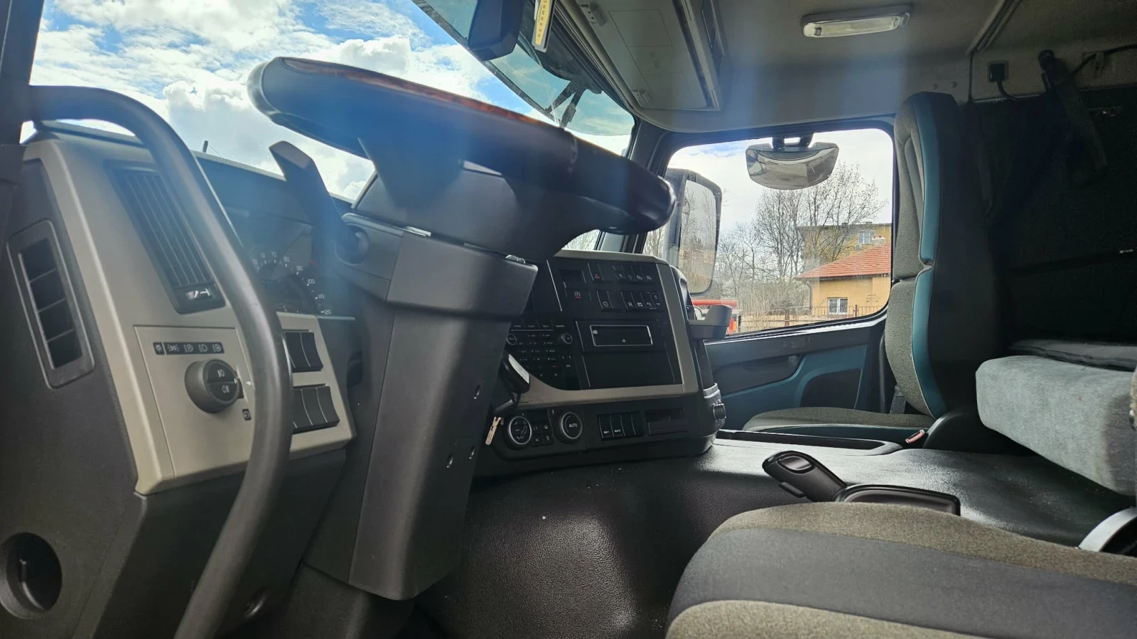 Volvo Fm 13000 . 420 p.s, снимка 3 - Камиони - 55496728