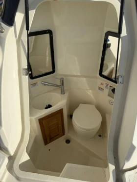 Надуваема лодка Joker Boat Barracuda Clubman28, снимка 9 - Воден транспорт - 53540683