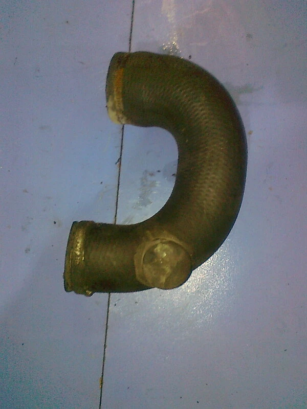 маркуч турбо (2) за Сааб 9-3 седан