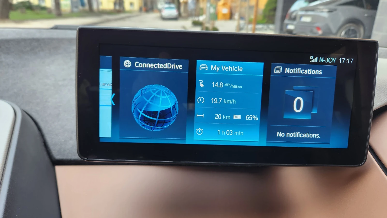 �������� ����� ������� �� ��������� �� BMW i3/i3s | Mobile.bg � ����������� 2