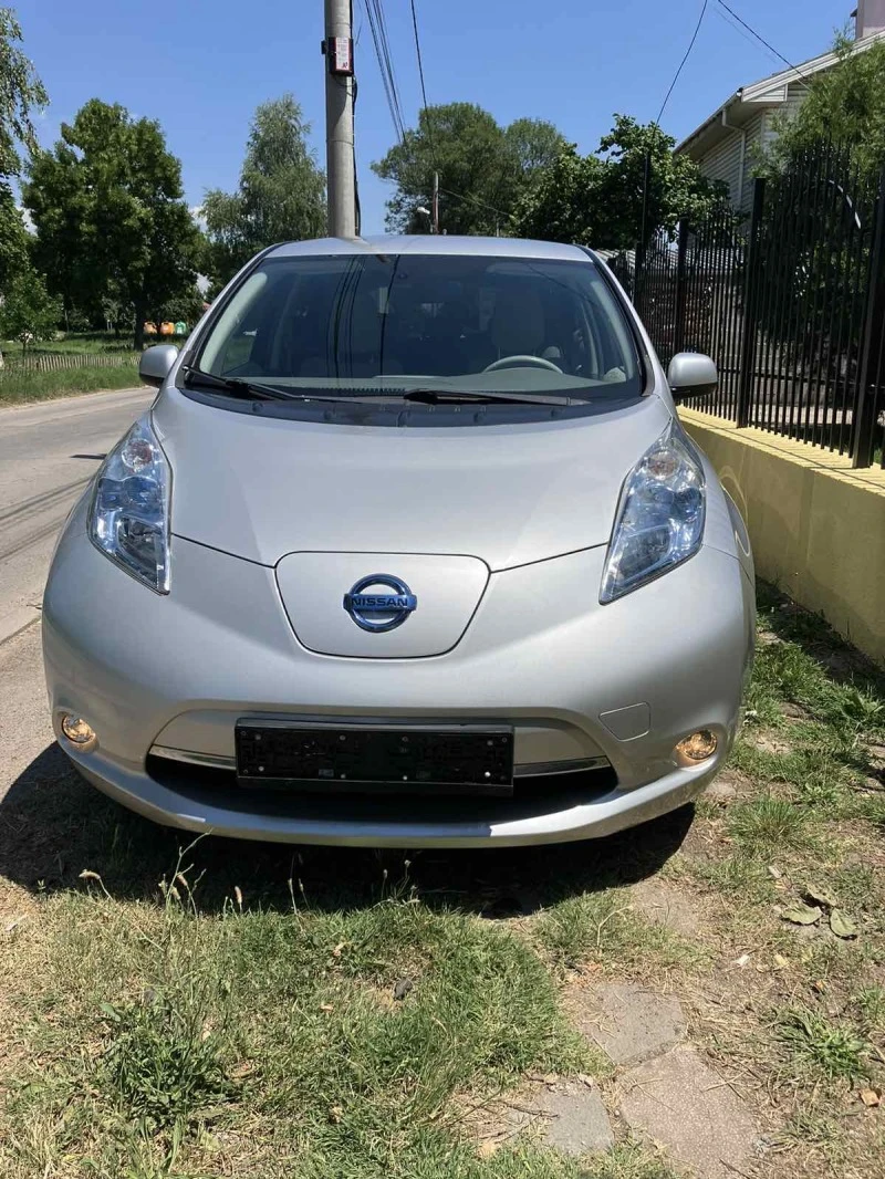 Nissan Leaf  НОВ ВНОС, снимка 2 - Автомобили и джипове - 46523326