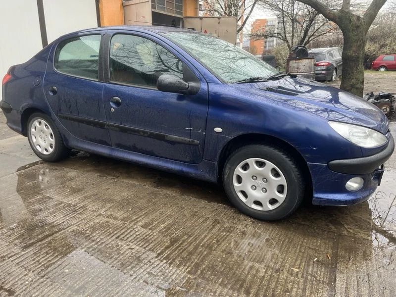 Peugeot 206, снимка 4 - Автомобили и джипове - 47283870