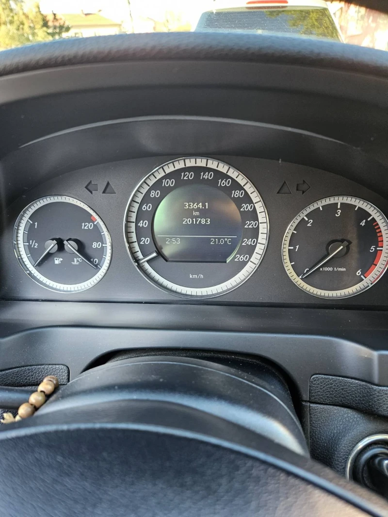 Mercedes-Benz C 200 W204, снимка 7 - Автомобили и джипове - 47815042