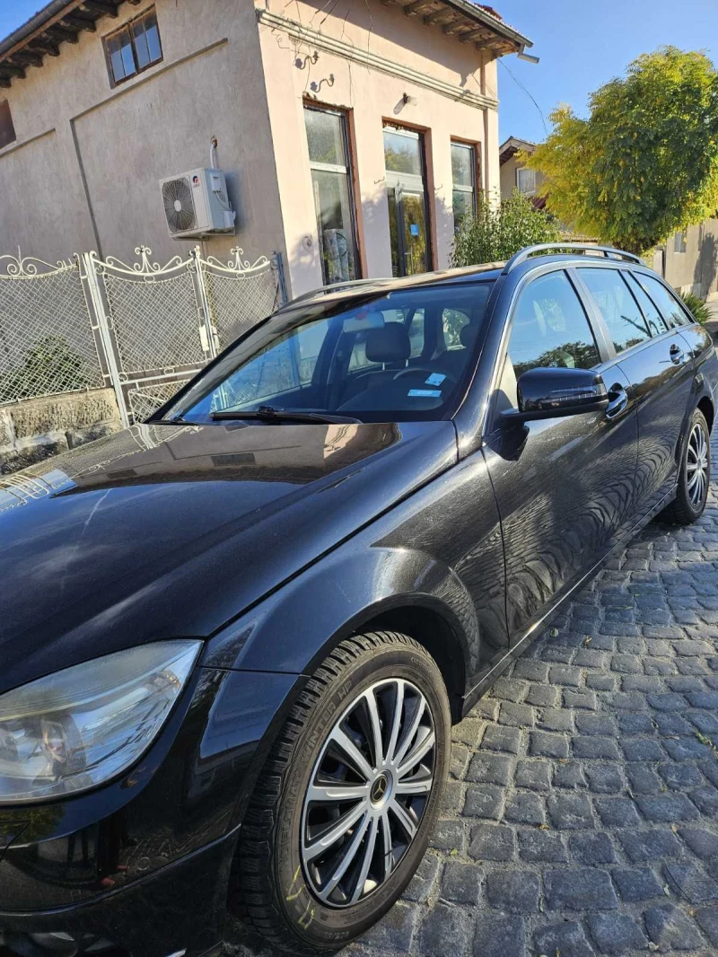 Mercedes-Benz C 200 W204, снимка 2 - Автомобили и джипове - 47815042