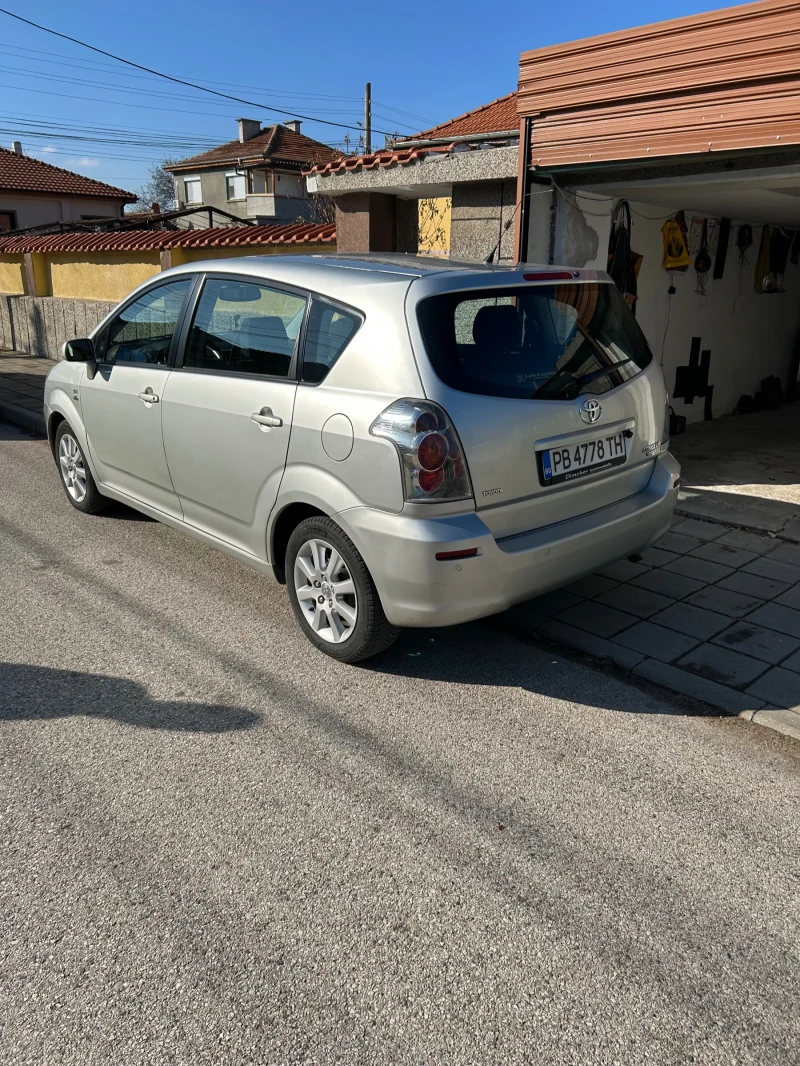 Toyota Corolla verso 2, 0 116кс. D4D NAVI, Tv, снимка 5 - Автомобили и джипове - 48000143