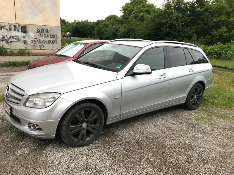 Mercedes-Benz C 220 Avantgarde, снимка 12 - Автомобили и джипове - 48391076