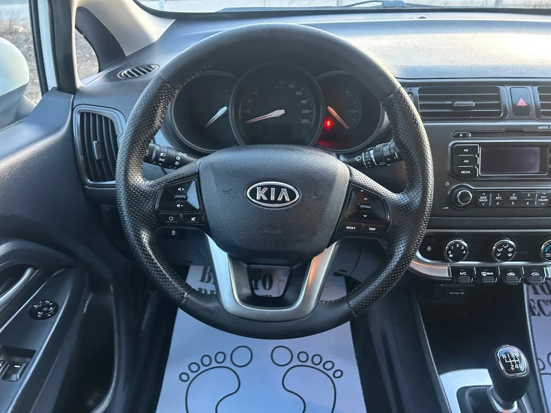 Kia Rio 1.1 CRDI, снимка 11 - Автомобили и джипове - 48926799