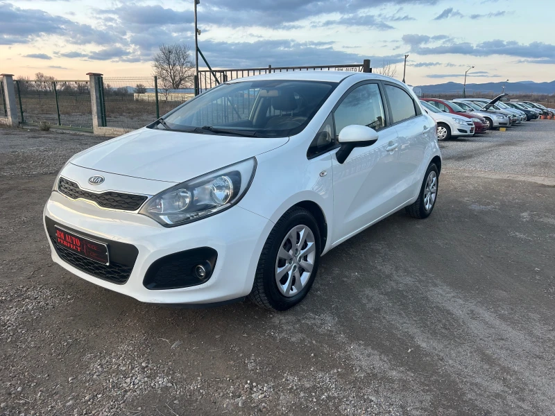 Kia Rio 1.1 CRDI, снимка 3 - Автомобили и джипове - 48926799