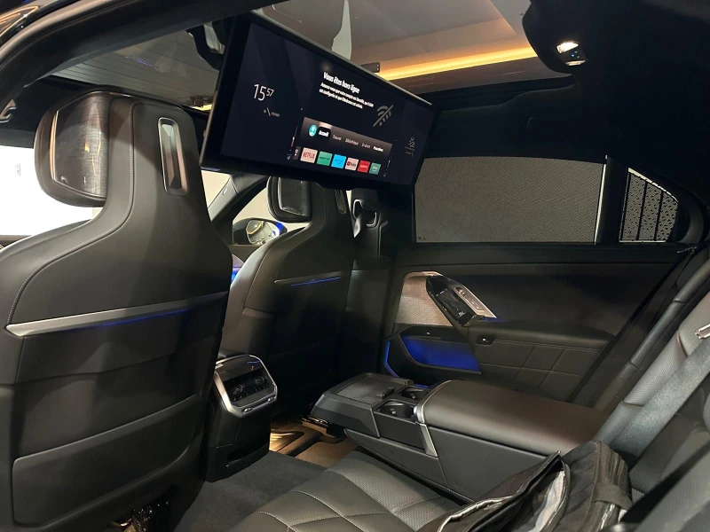 BMW 740 d xDrive M-Sport paket, снимка 6 - Автомобили и джипове - 49194128