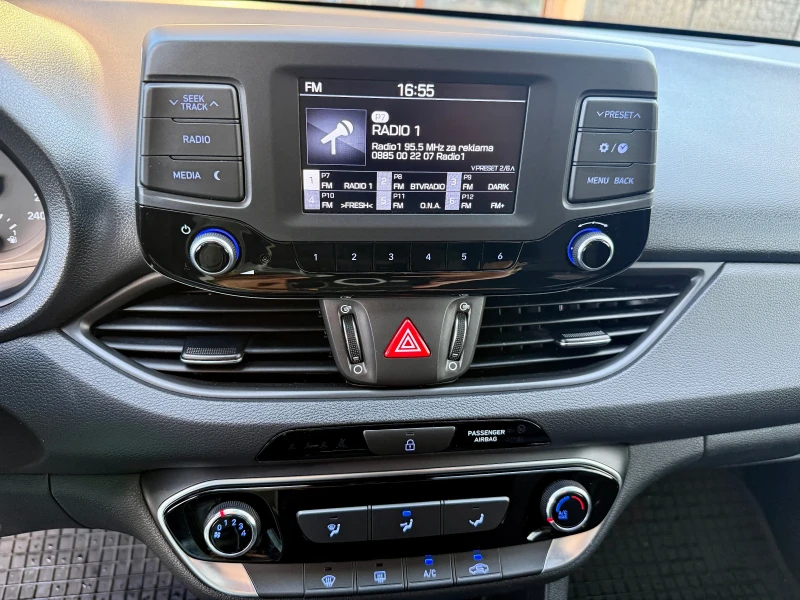 Hyundai I30 1.6D 2018г 110к.с. , снимка 7 - Автомобили и джипове - 52404524