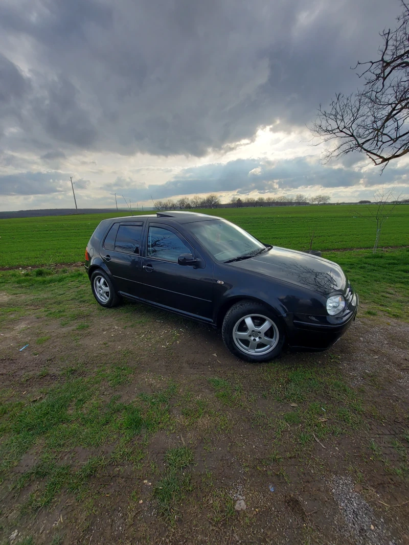 VW Golf, снимка 3 - Автомобили и джипове - 52666871