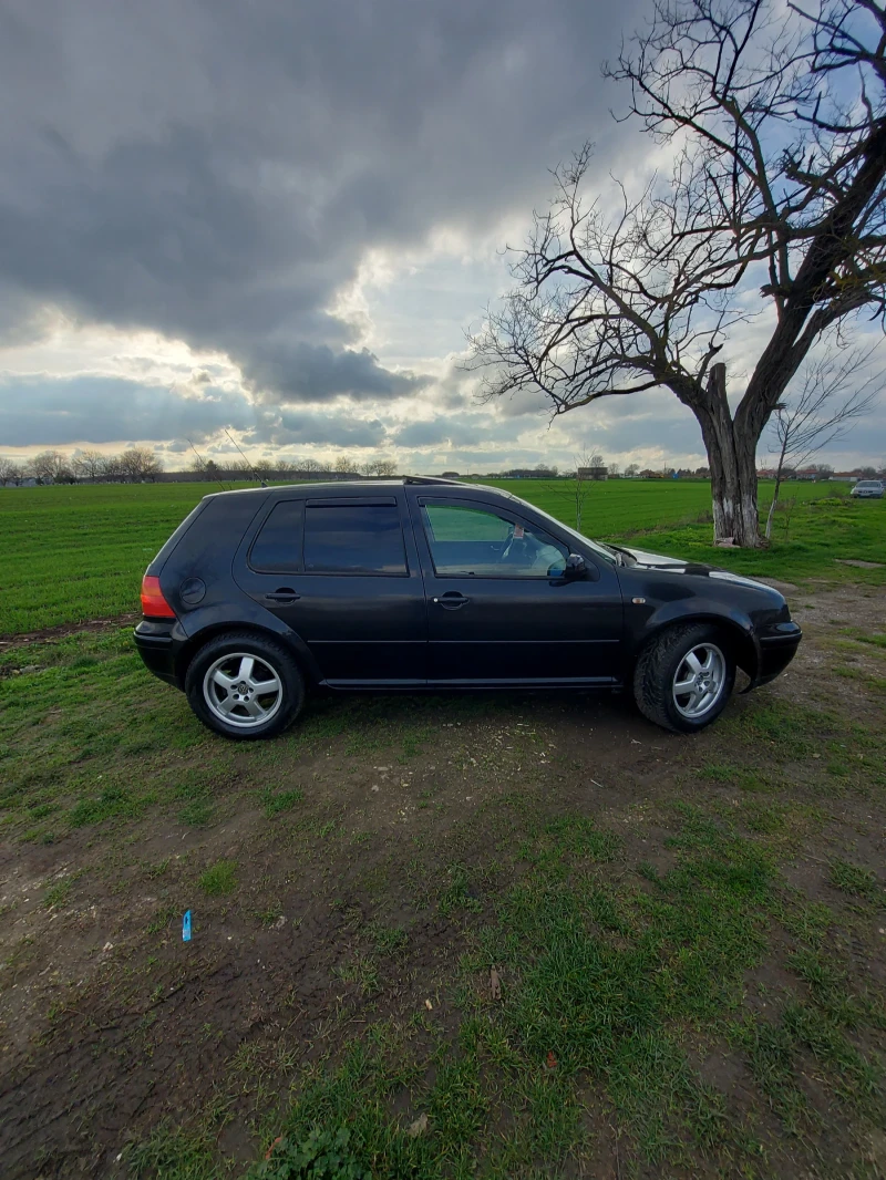 VW Golf, снимка 12 - Автомобили и джипове - 52666871