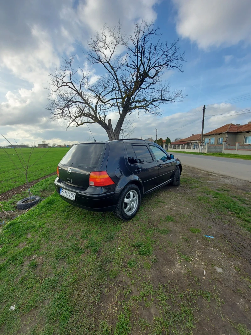 VW Golf, снимка 13 - Автомобили и джипове - 52666871