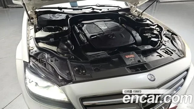 Mercedes-Benz CLS 350, снимка 6 - Автомобили и джипове - 54358894