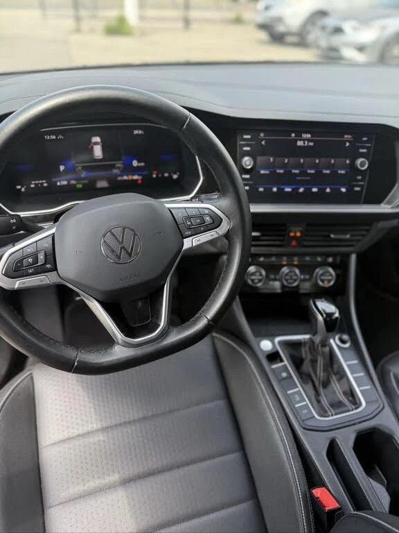 VW Jetta * COMFORTLINE* АвтоКредит * (ЦЕНА ДО БГ), снимка 10 - Автомобили и джипове - 55049868