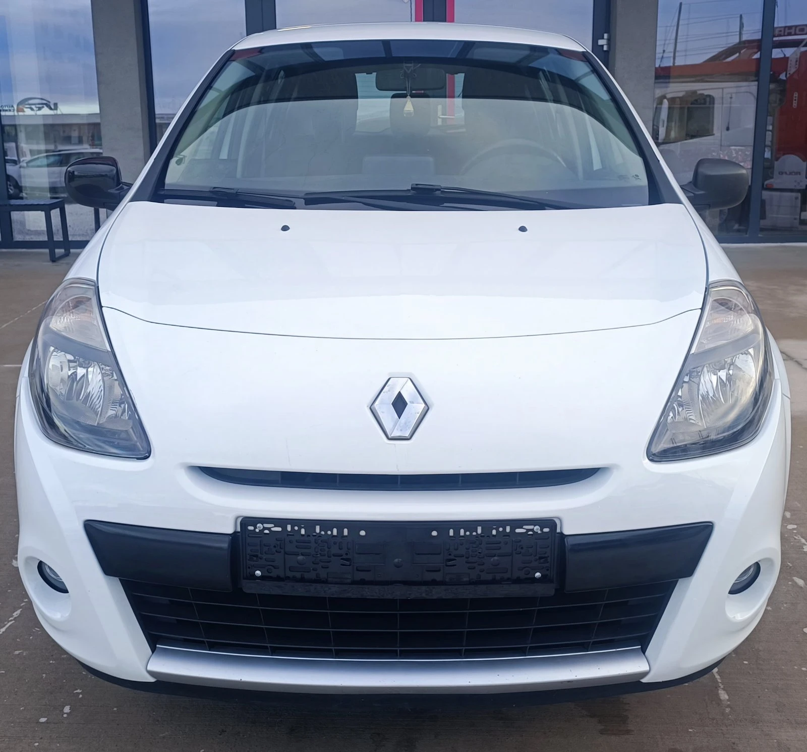Renault Clio FACE ГАЗ, снимка 1