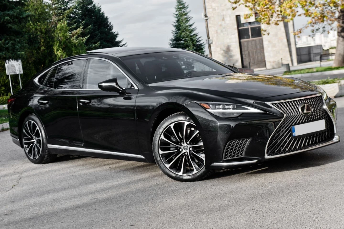 Lexus LS 500 AWD PRIVILEGE LINE, снимка 1