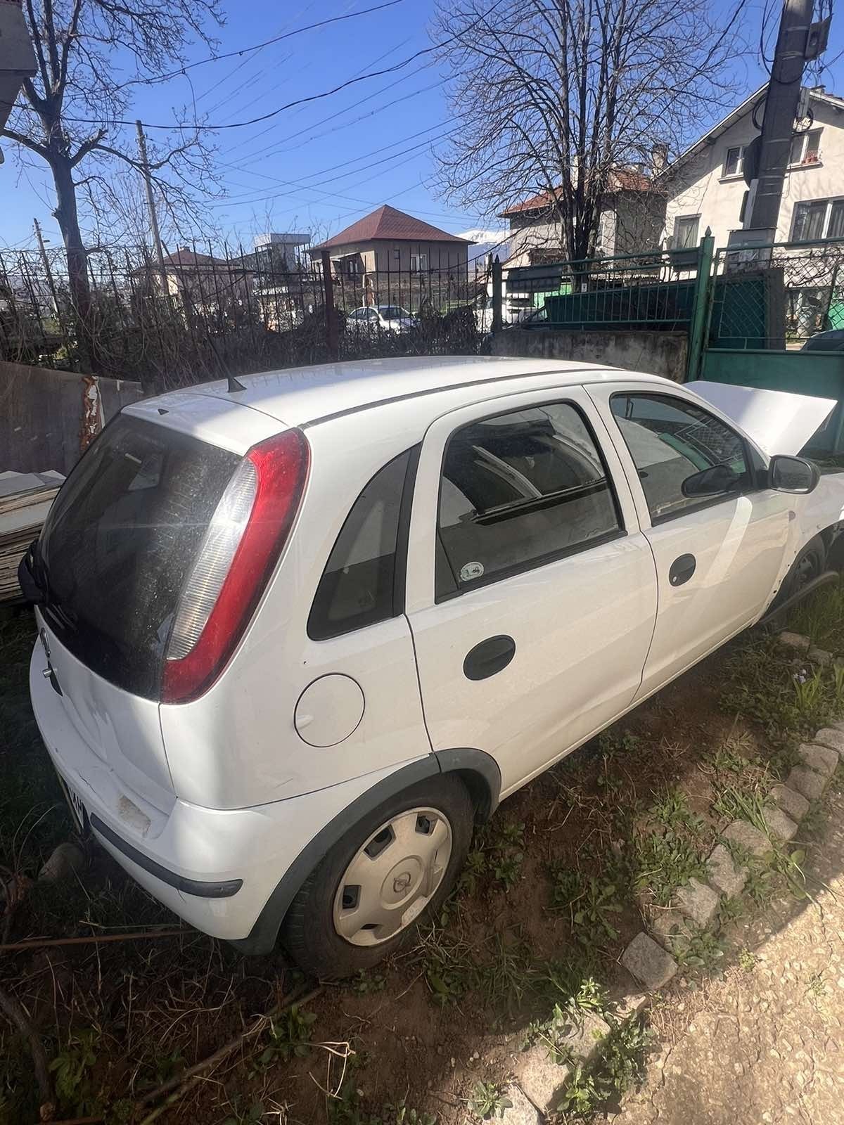 Opel Corsa  - изображение 1
