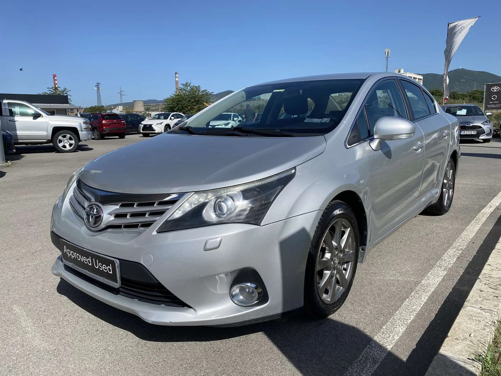 Toyota Avensis 2.2 D Executive - изображение 3