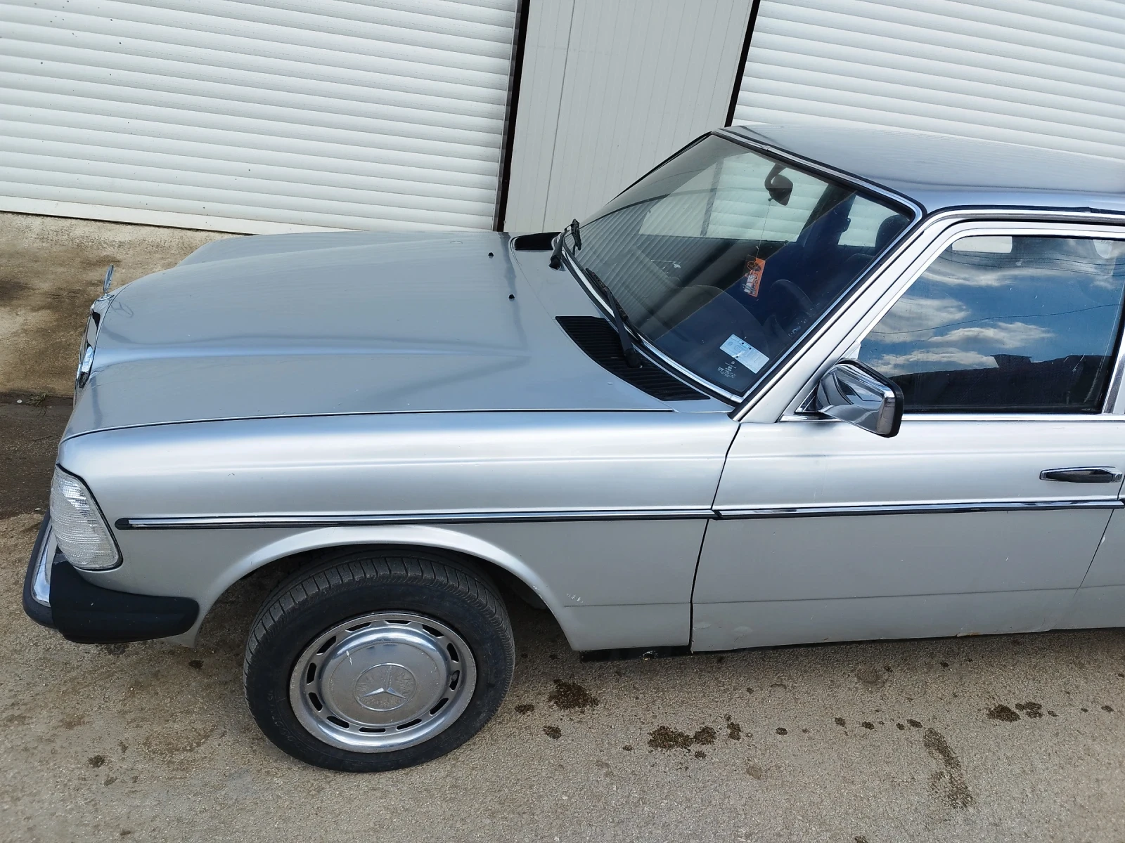 Mercedes-Benz 123  - изображение 3