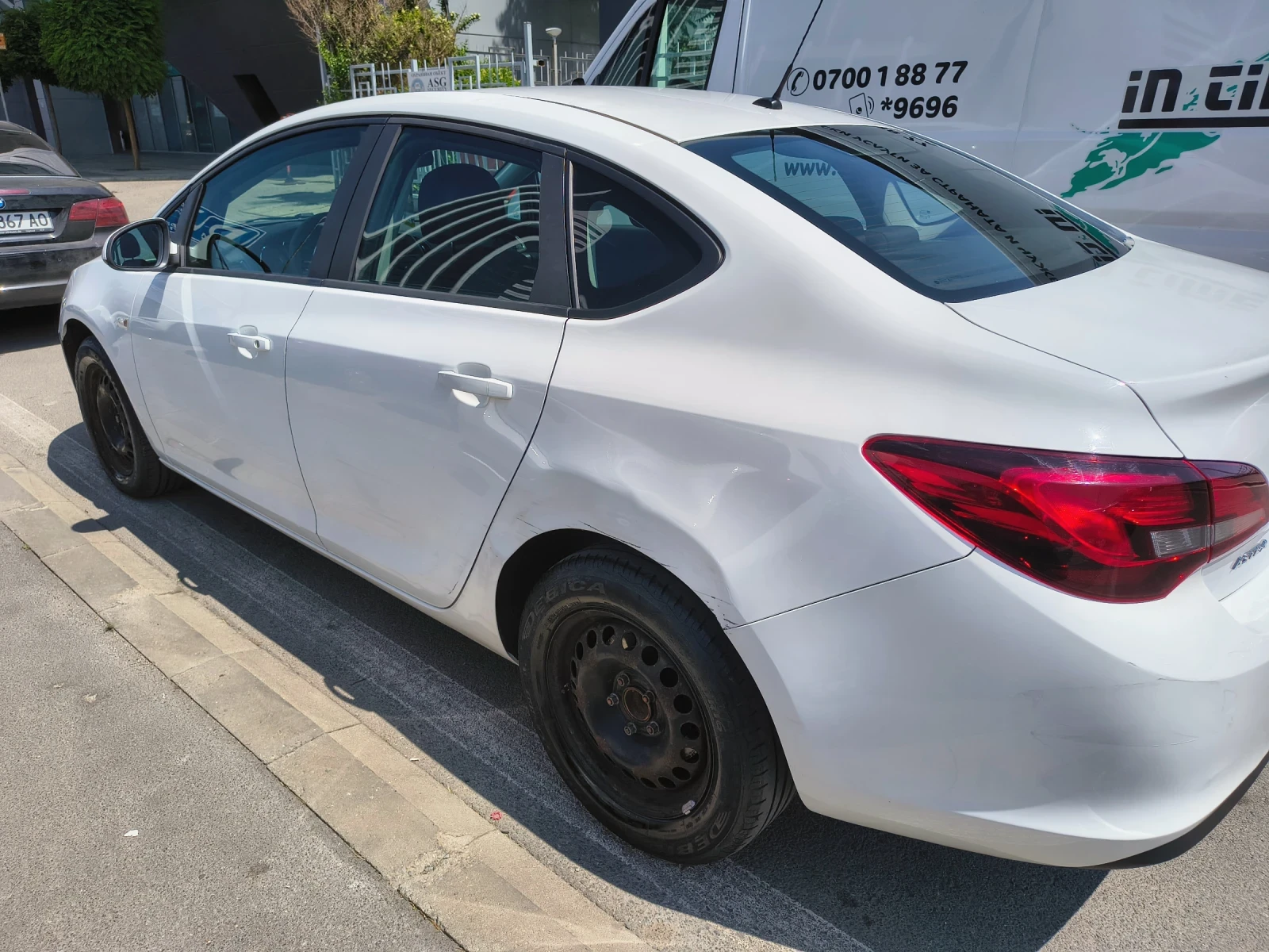Opel Astra 1.6CDTI - изображение 6