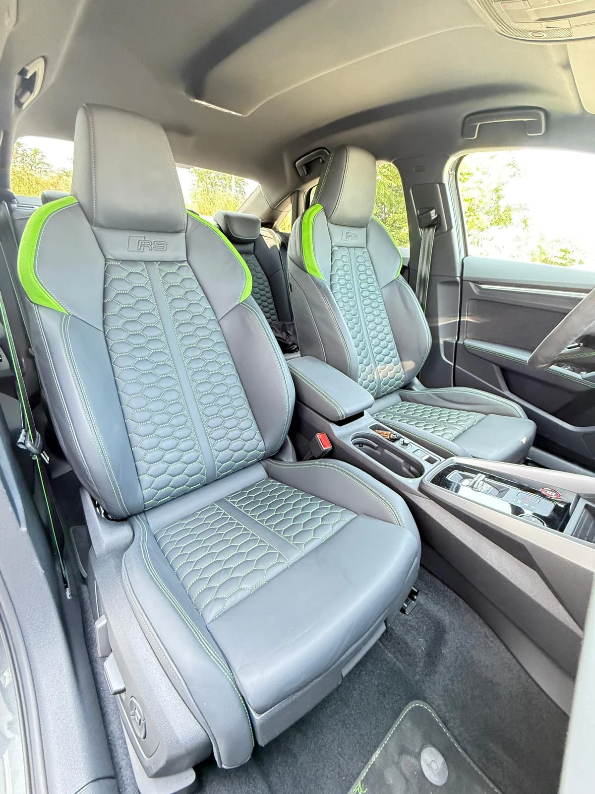 Audi Rs3 Limousine 2.5 TFSI S tronic quattro  - изображение 10