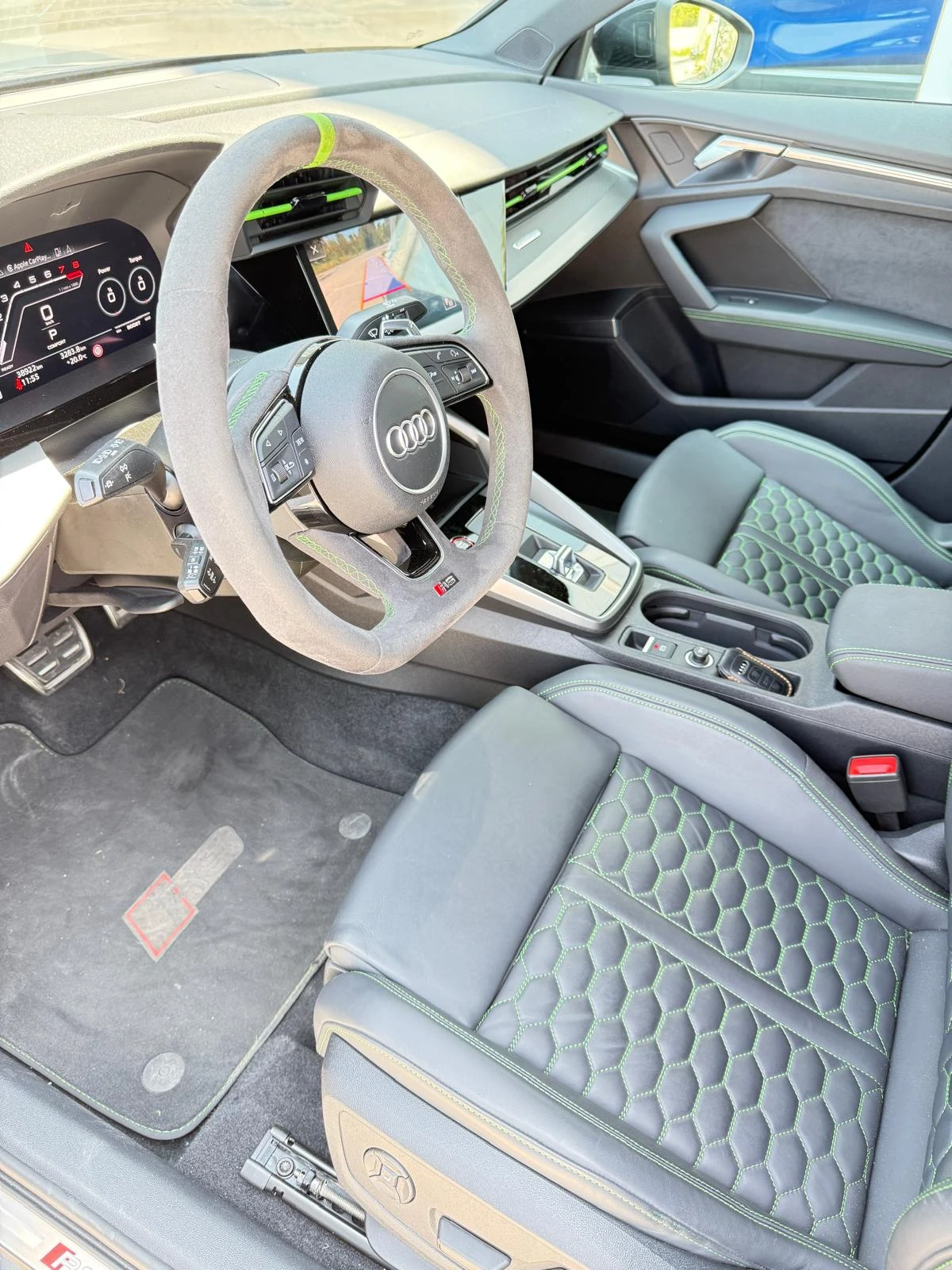 Audi Rs3 Limousine 2.5 TFSI S tronic quattro  - изображение 7