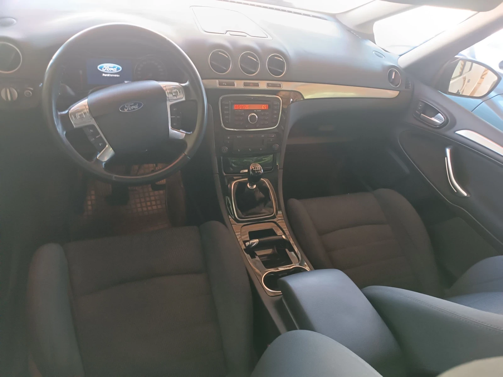 Ford Galaxy 2000 - изображение 5