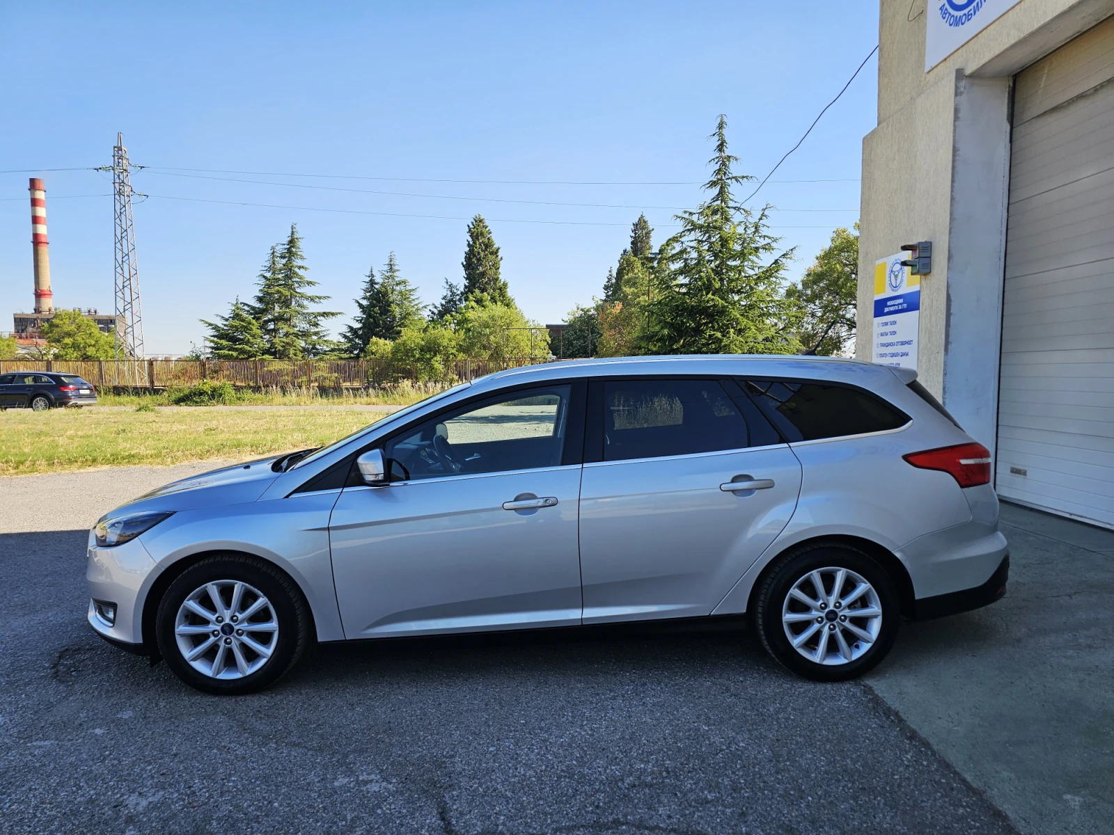 Ford Focus 1.5 TITANIUM - изображение 4