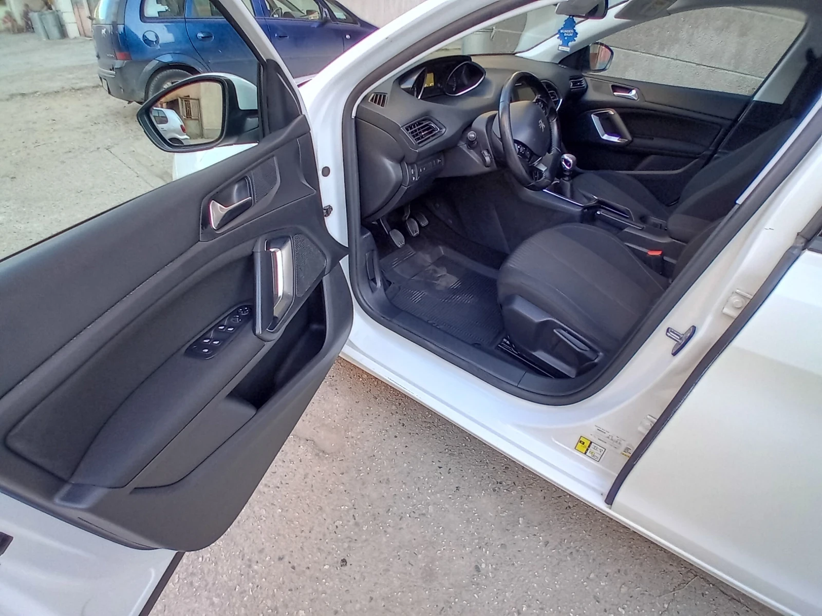 Peugeot 308  - изображение 5