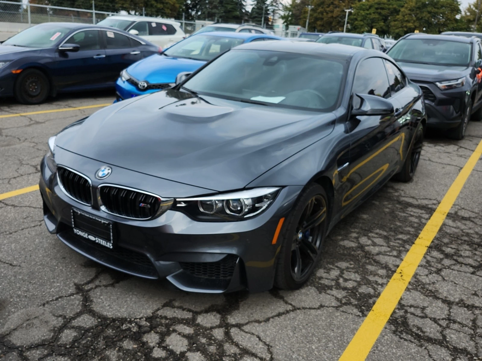 BMW M4 РЪЧКА * * CARFAX * * АВТО КРЕДИТ * *  - изображение 2