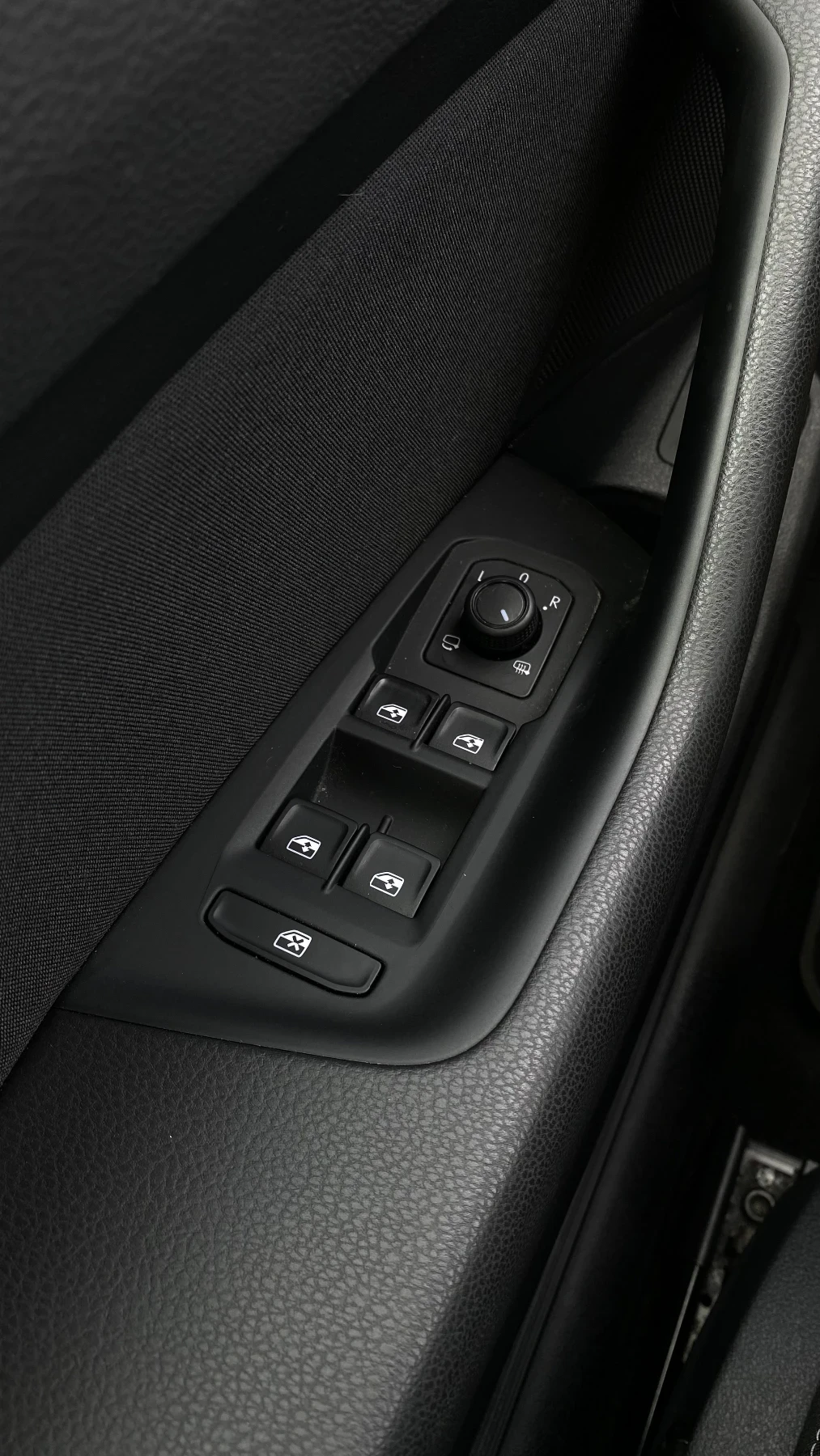 VW Passat | Mobile.bg   12