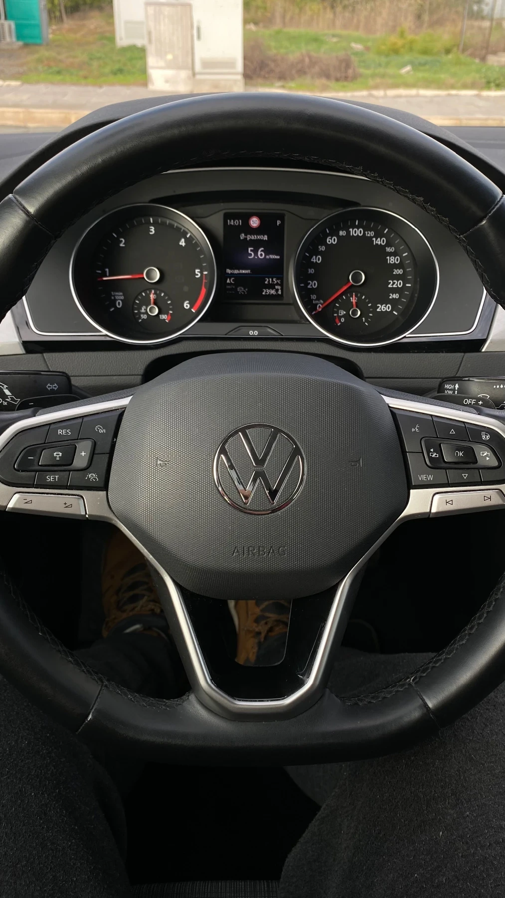 VW Passat  - изображение 9