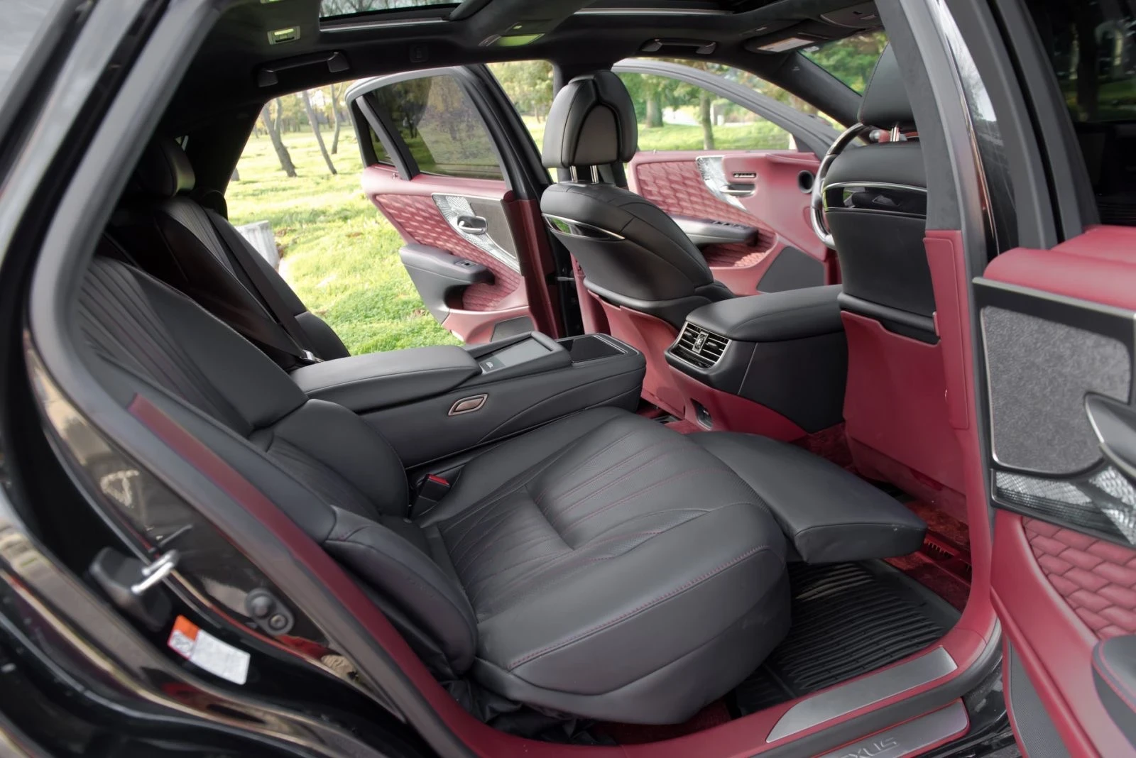 Lexus LS 500 AWD PRIVILEGE LINE | Mobile.bg   12