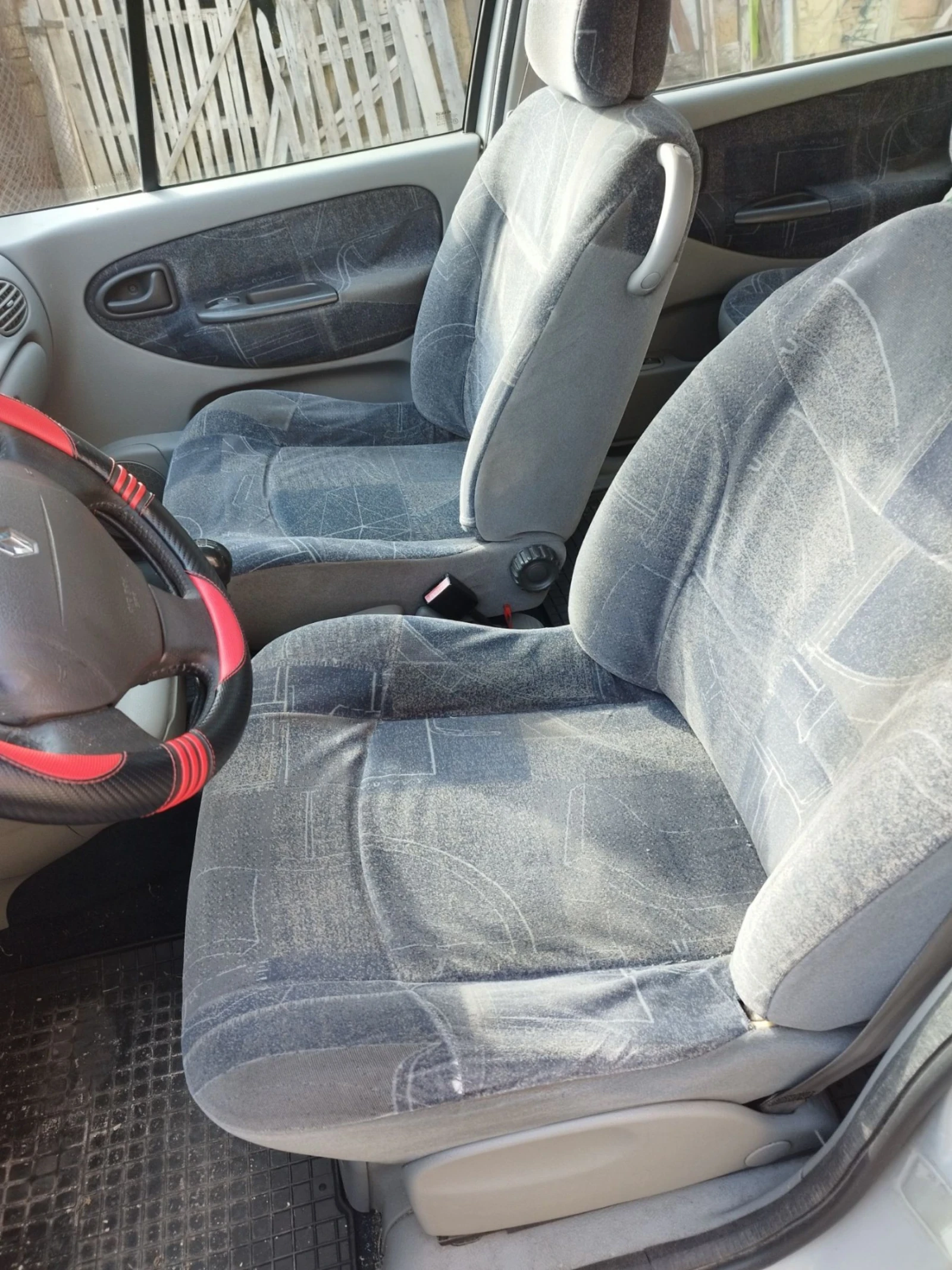 Renault Scenic  - изображение 2