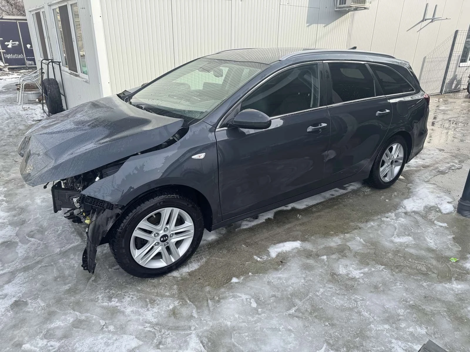 Kia Ceed 1.6CRDI - изображение 8