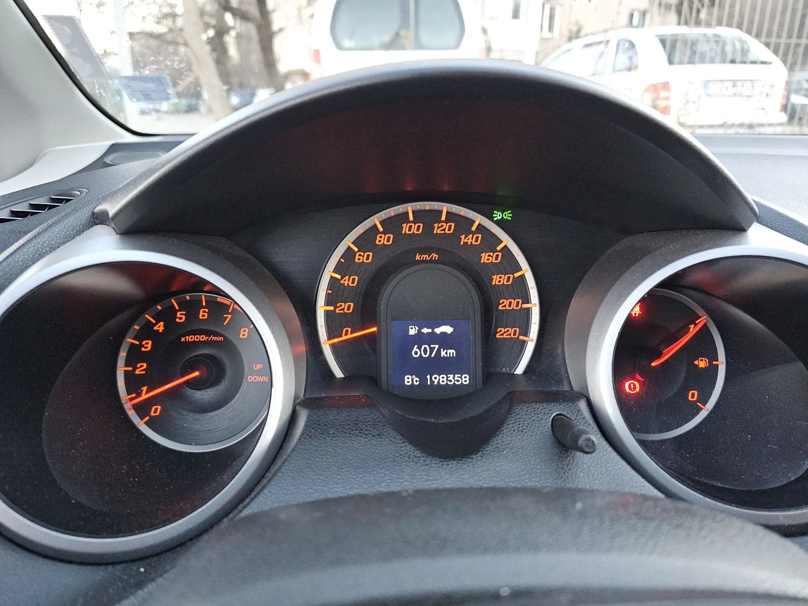 Honda Jazz 1.4 i-VTEC, газ, facelift - изображение 6