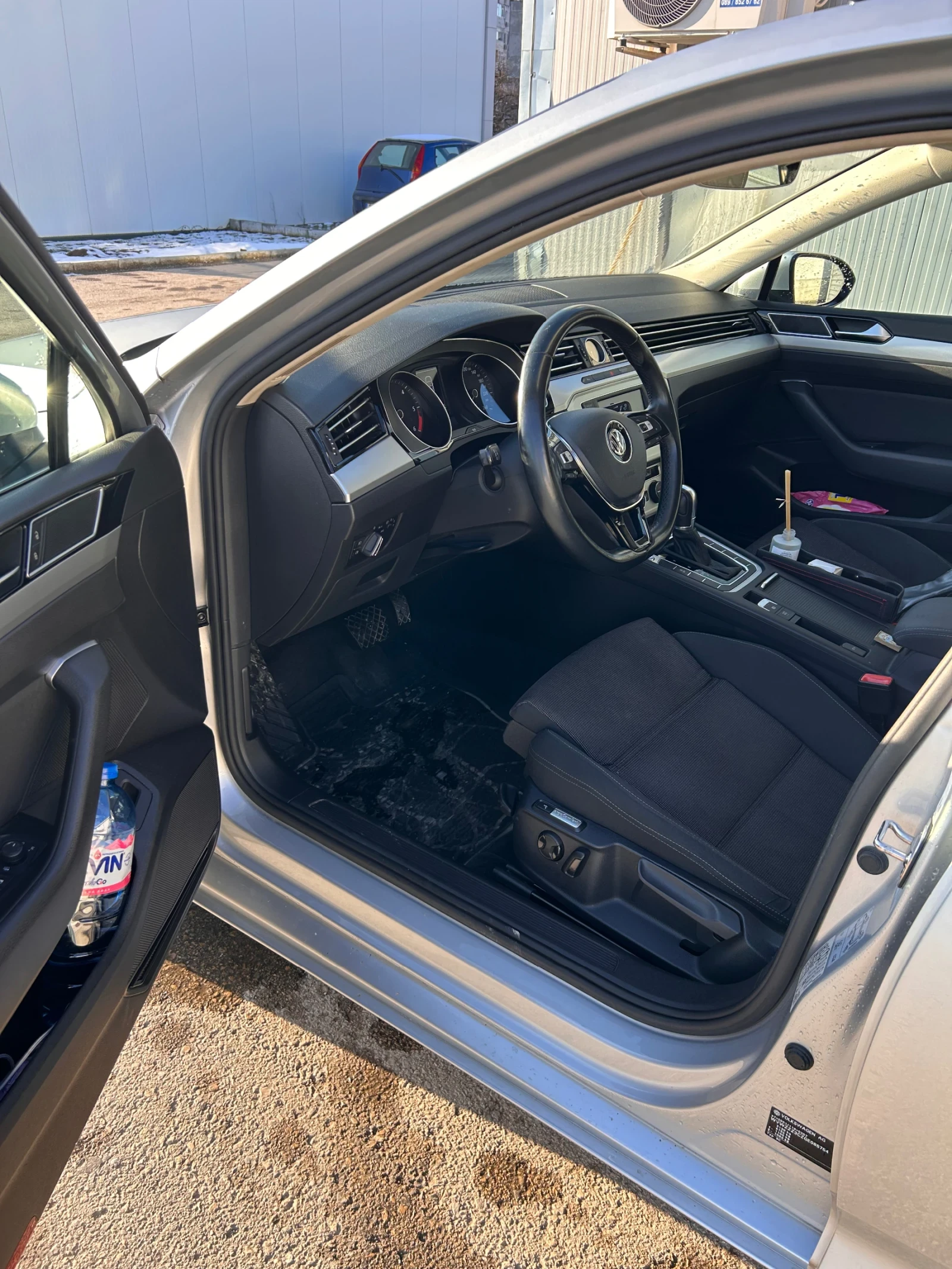 VW Passat Сервизна история във VW, ново DSG, снимка 12 - Автомобили и джипове - 53699734