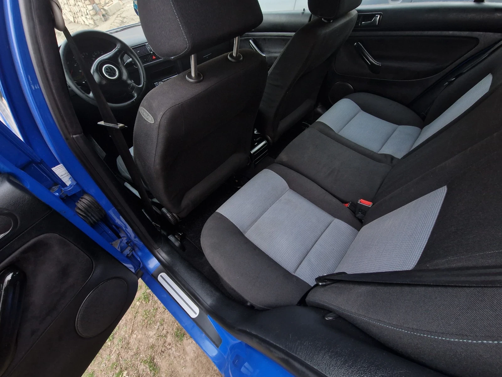 VW Golf 1.9TDI 90к.с., снимка 13 - Автомобили и джипове - 53953522