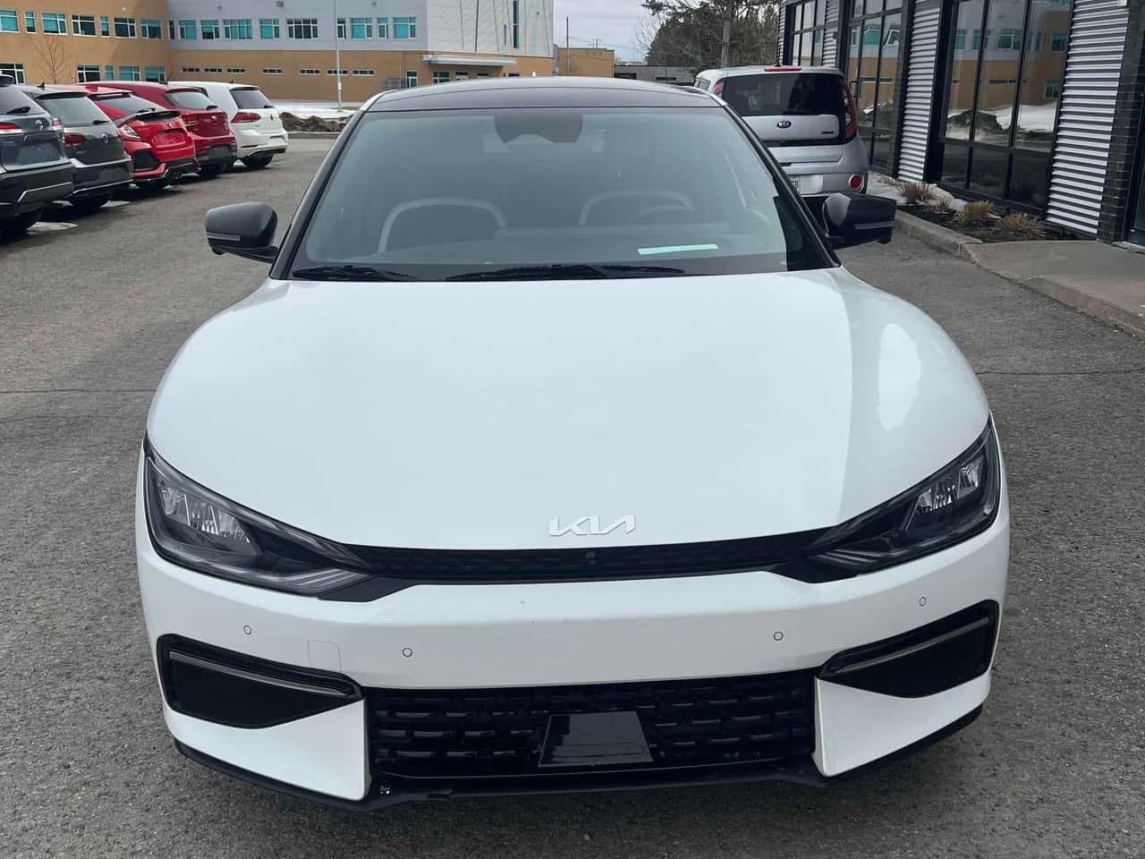 Kia EV6 * AWD Long Range w/GT Line Pkg* PANO* KEYLESS* ПОД, снимка 6 - Автомобили и джипове - 54077273