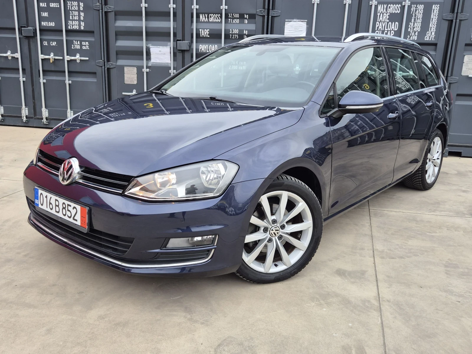 VW Golf 1.6 TDI* AUTO* NAVI* 