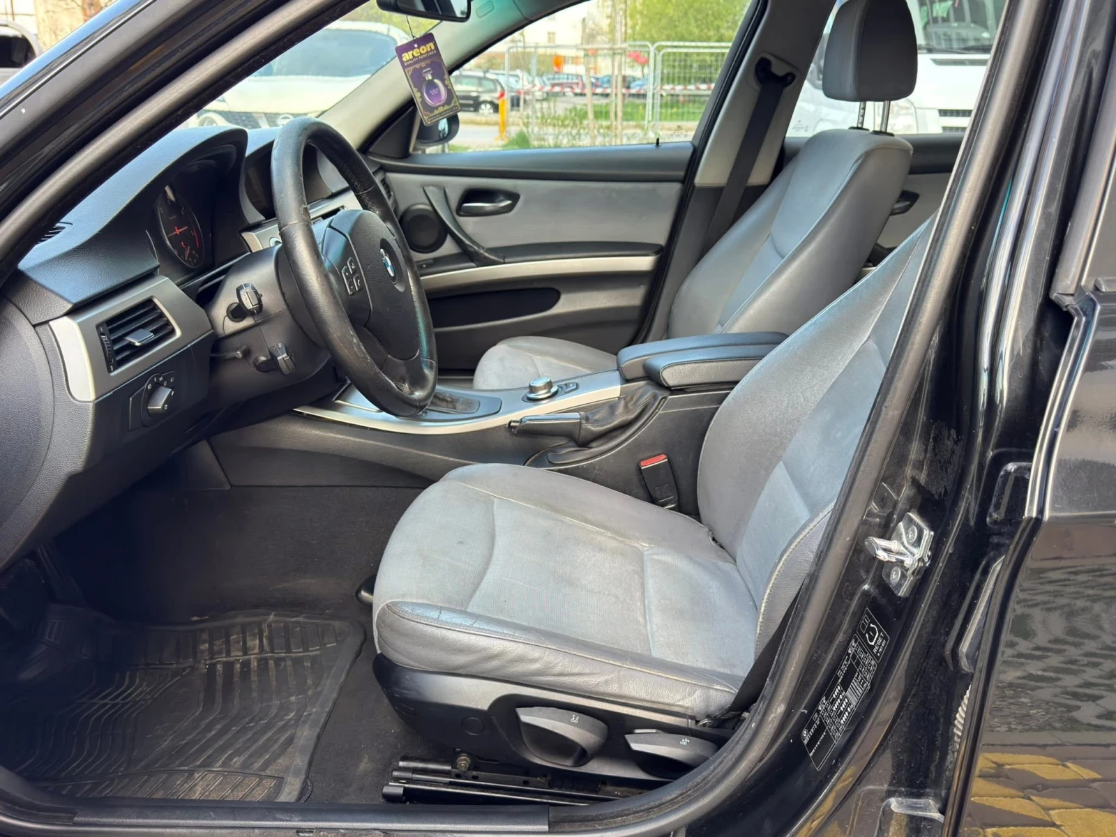 BMW 320 D автоматик, снимка 9 - Автомобили и джипове - 54229450